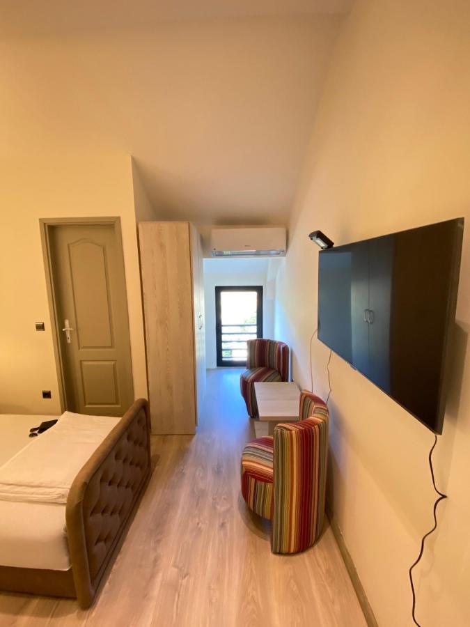 Lodge Ub Prenociste